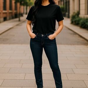 Y2K Chic Hudson Low-Rise Skinny Jeans - Size 24 - Excellent Used Condition